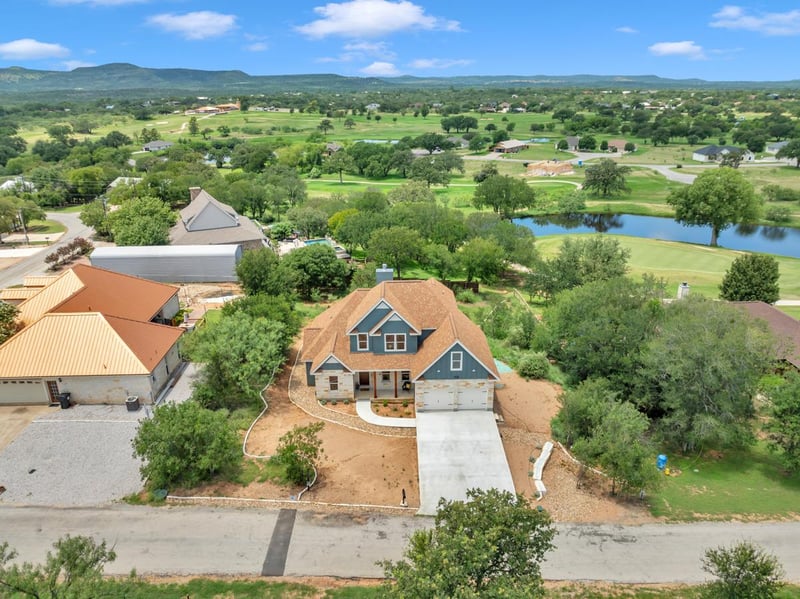 Virtual tour of 105 Chesterfield Dr