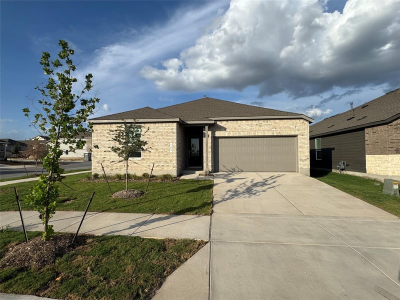 Virtual tour of 105 El Mirage Rd