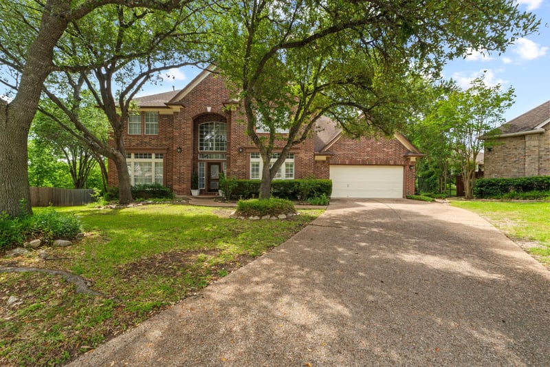 Virtual tour of 10501 Crow Wing CV