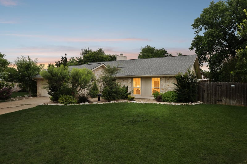 Virtual tour of 10504 Wagon Gap DR