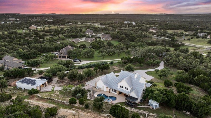 Virtual tour of 1051 Trailhead CIR