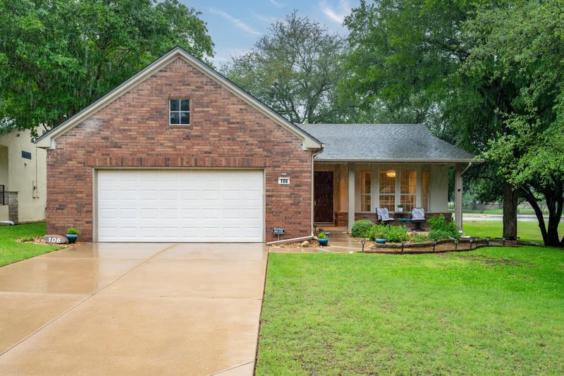 Virtual tour of 106 Elderberry ST