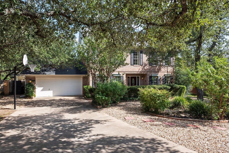 Virtual tour of 10605 Marbury Ct
