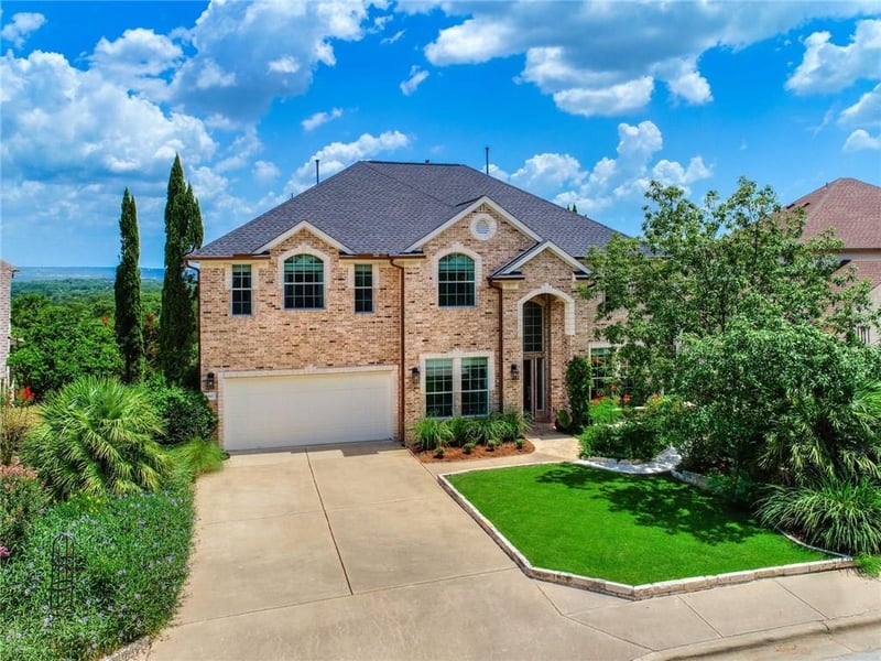 Virtual tour of 10617 Pointe View DR