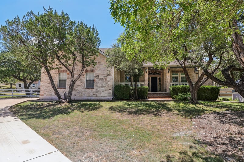 Virtual tour of 1065 Sunset Canyon DR