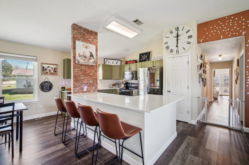Virtual tour of 107 Hawea Ln