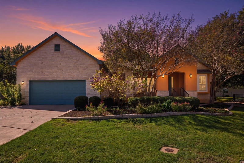 Virtual tour of 107 Mulberry Cir