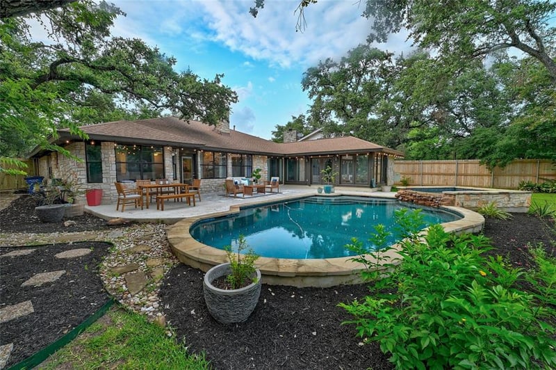 Virtual tour of 10705 Bayridge Cv