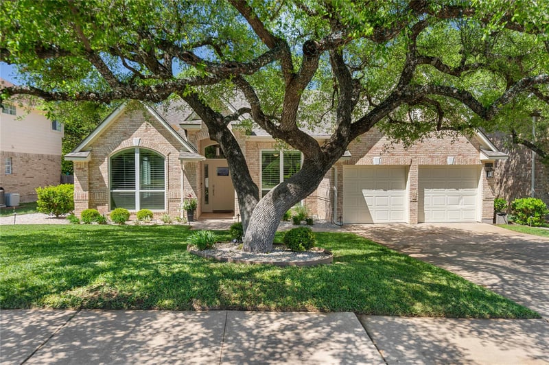 Virtual tour of 10744 Chestnut Ridge RD
