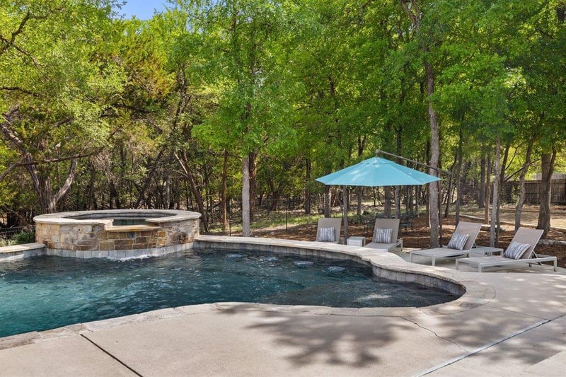 Virtual tour of 108 Berry CV