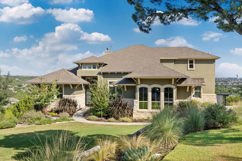 Virtual tour of 108 Honey Locust CT