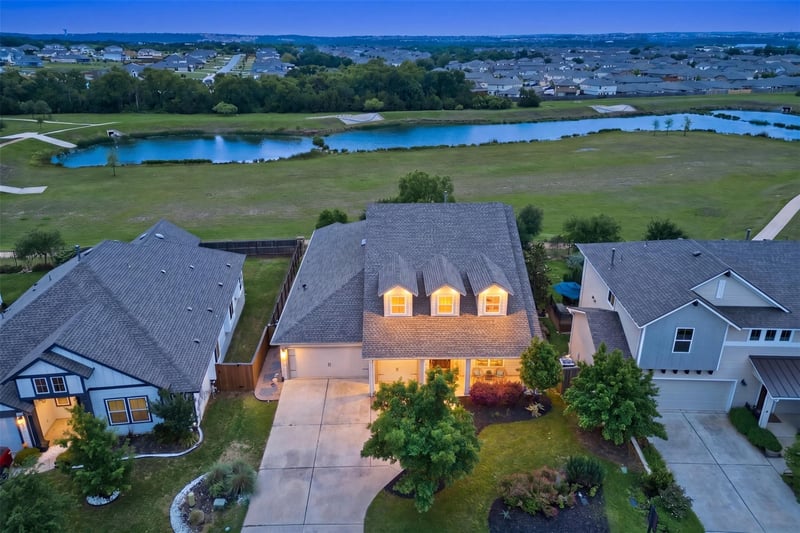 Virtual tour of 108 Orchard Park DR