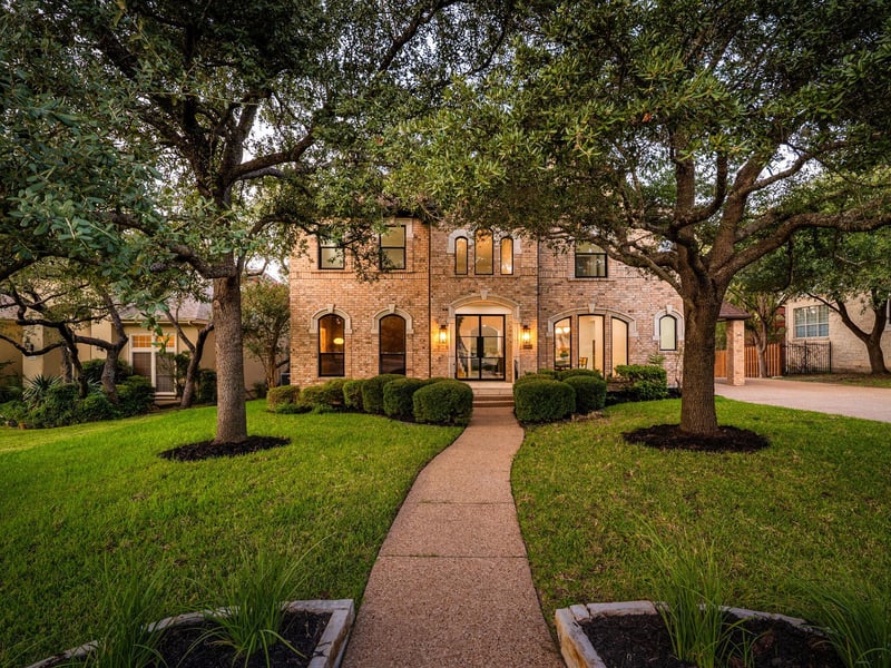 Virtual tour of 10804 Winchelsea DR