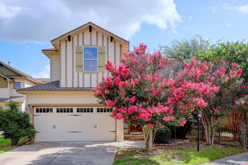 Virtual tour of 10812 Gates LN Unit #441