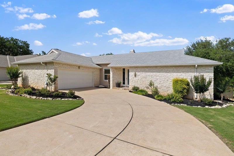 Virtual tour of 109 Double Eagle Dr Unit #109