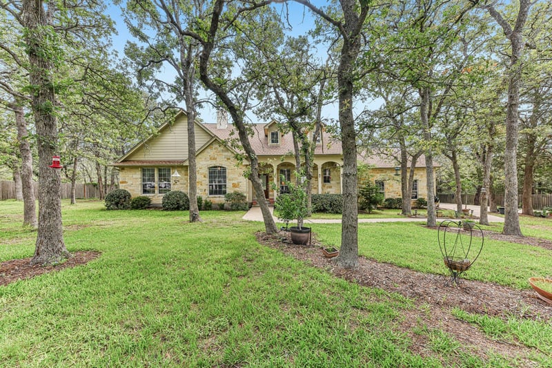Virtual tour of 109 Elm Wood DR