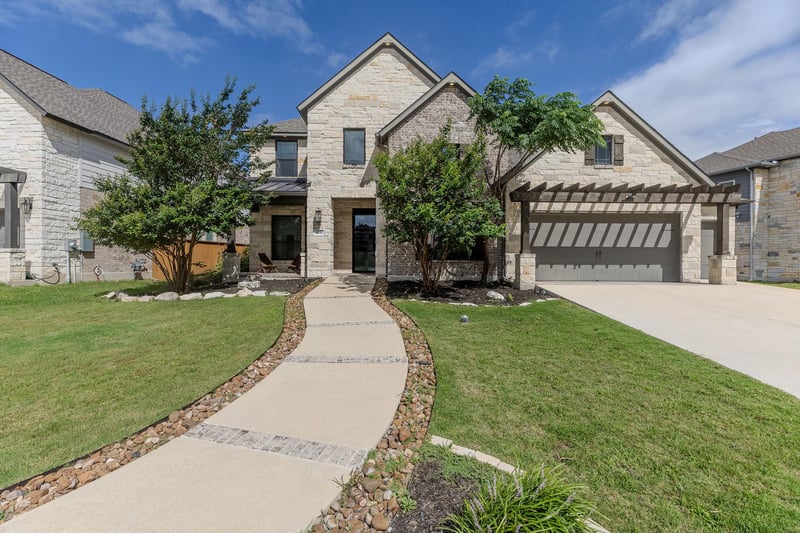 Virtual tour of 109 Leon LOOP