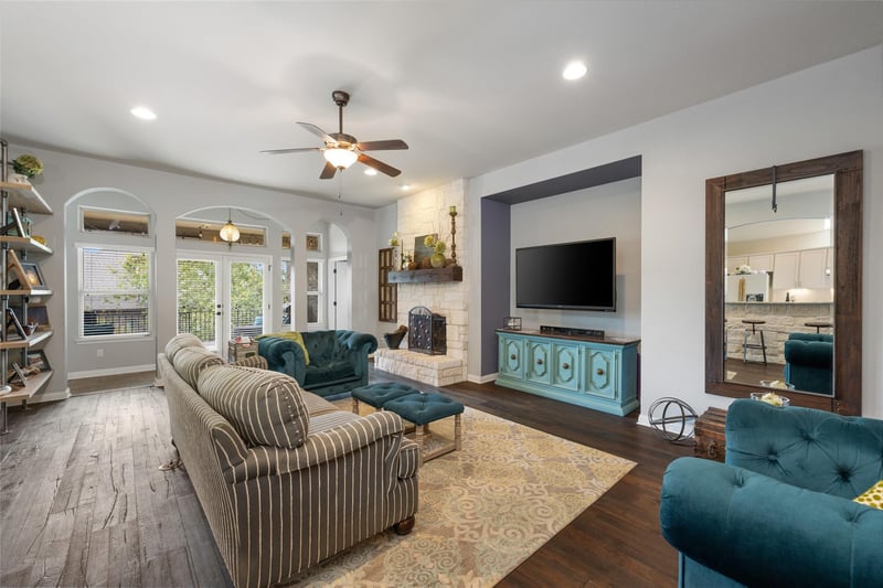 Virtual tour of 109 Lombardia Dr