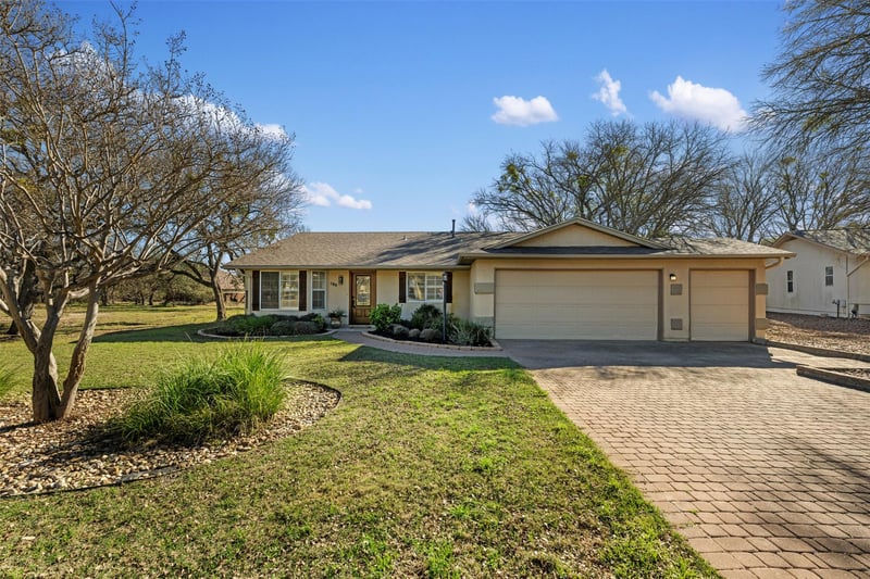 Virtual tour of 109 Vandeventer Dr