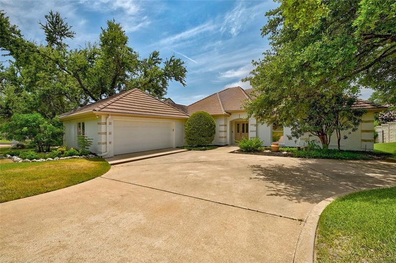 Virtual tour of 11 Butterfly PL