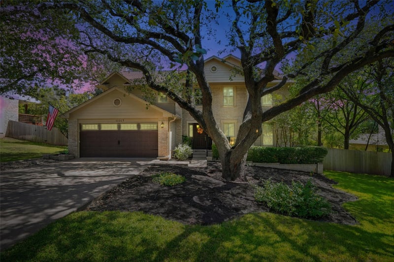 Virtual tour of 11003 Grapevine Ln