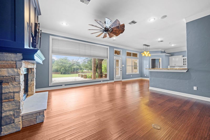 Virtual tour of 11025 Granbury CV