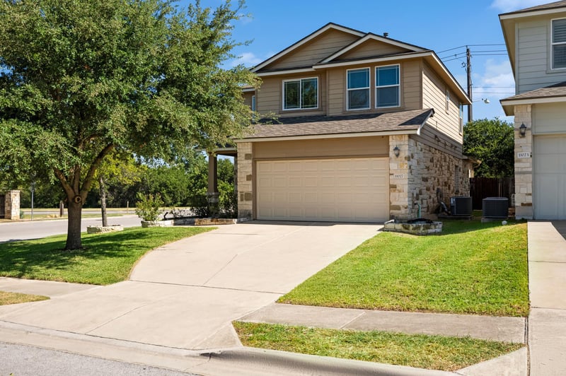 Virtual tour of 11027 Sly Beaver DR