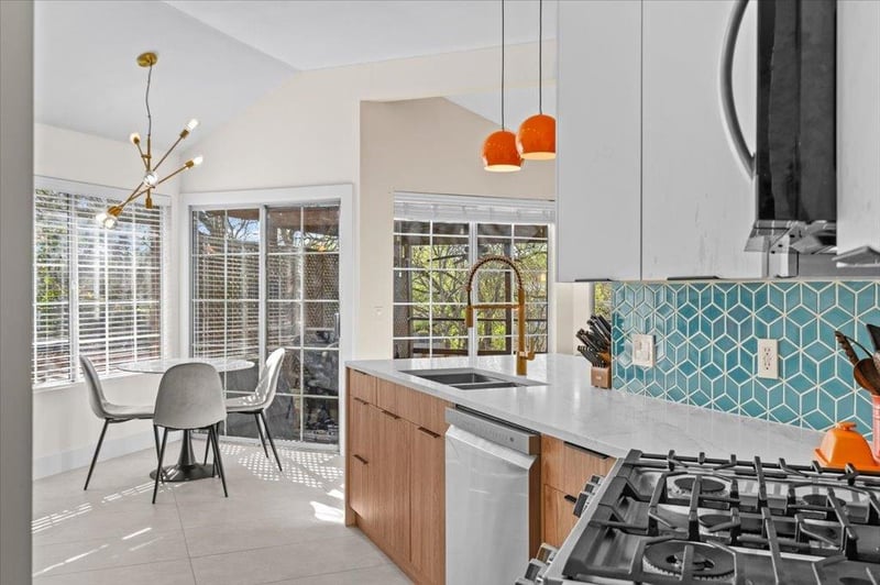 Virtual tour of 11028 Whiskey River Dr