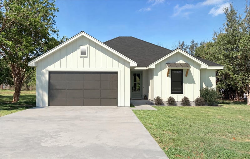 Virtual tour of 1104 Gravel St