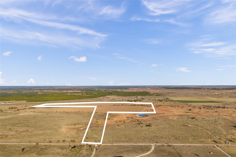 Virtual tour of 11064 County Road 210 Rd