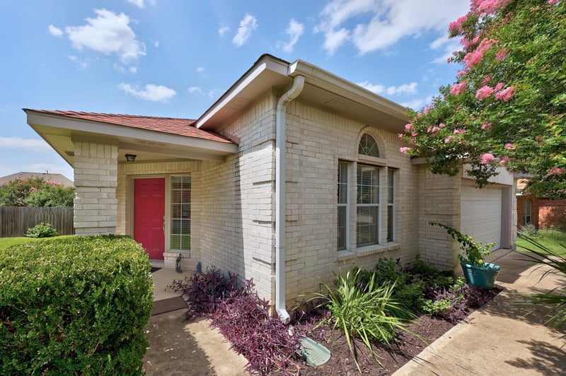 Virtual tour of 1108 Springbrook RD