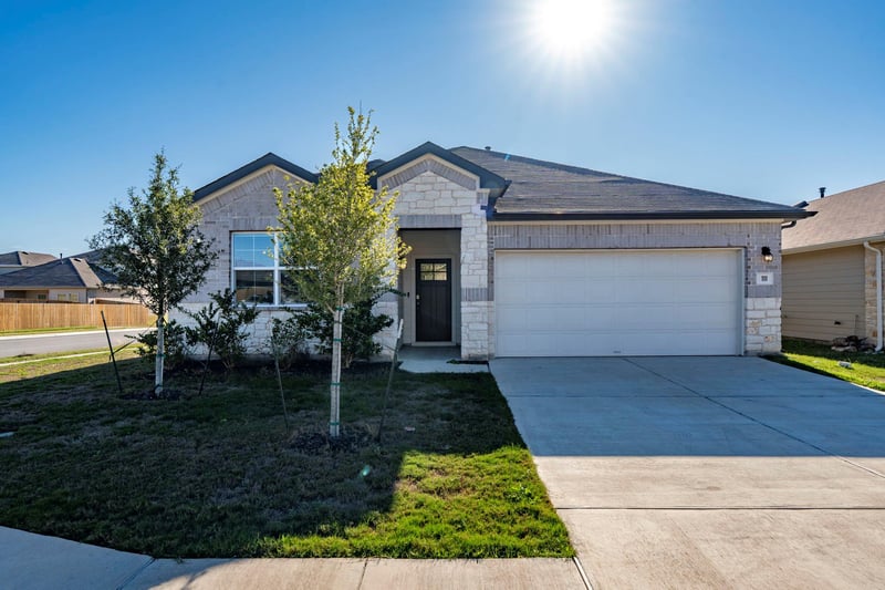 Virtual tour of 111 Evergreen Sumac Loop