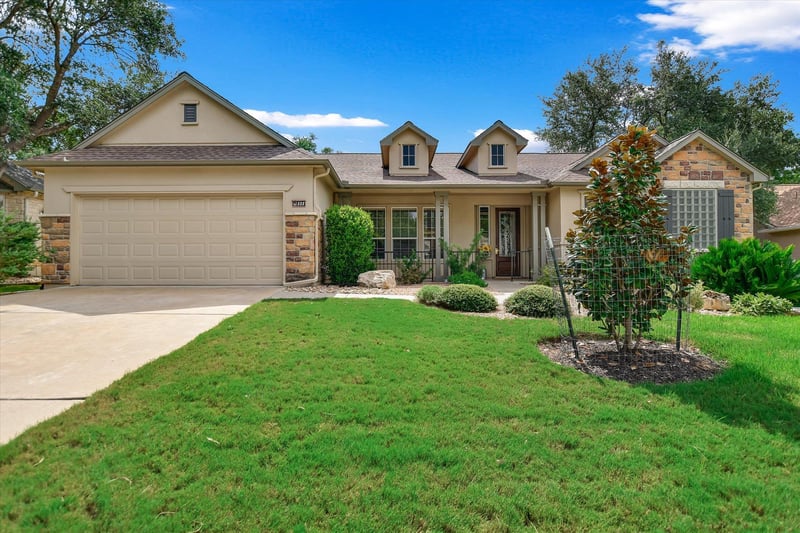 Virtual tour of 111 Great Frontier Dr
