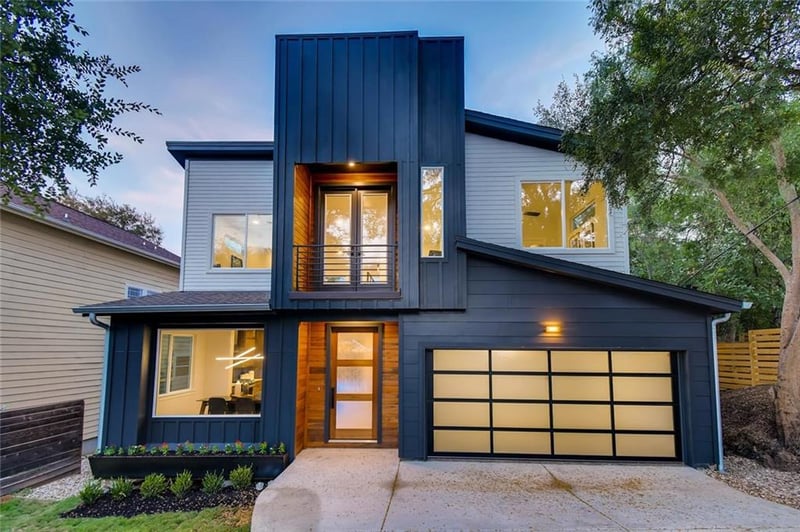 Virtual tour of 1111 Lott Ave
