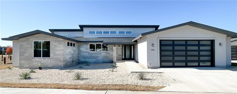 Virtual tour of 11110 Golf Cv