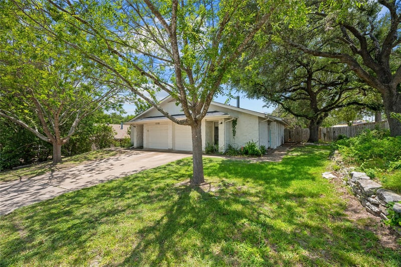Virtual tour of 11118 Wandering WAY