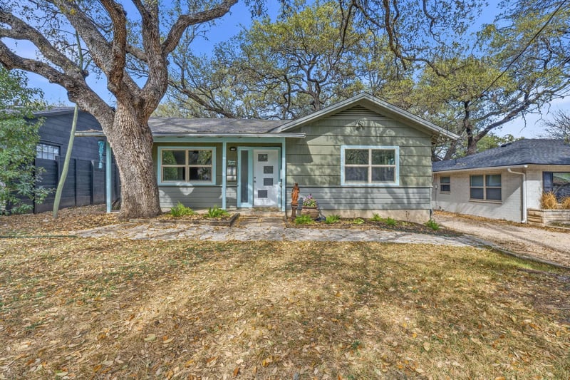 Virtual tour of 1112 Mission Rdg