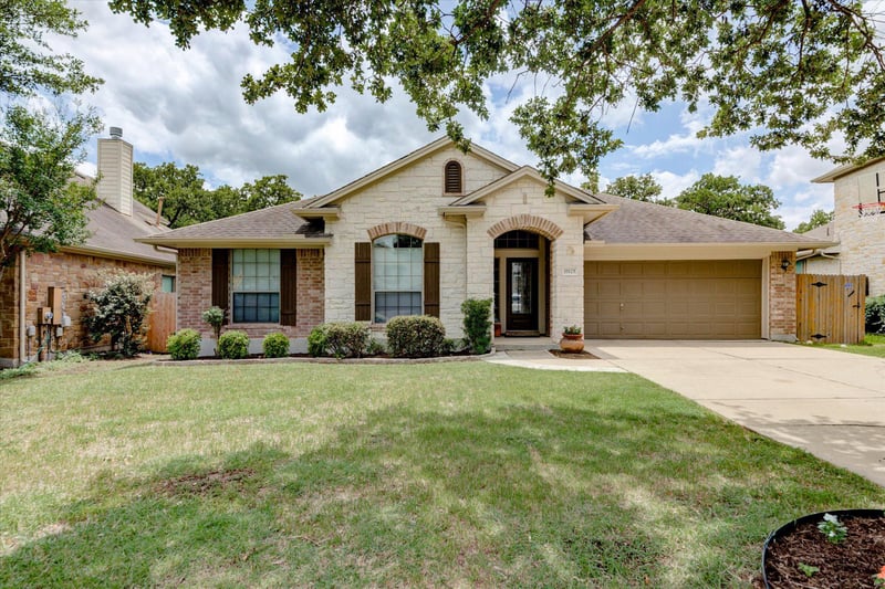Virtual tour of 11125 Cap Stone Dr