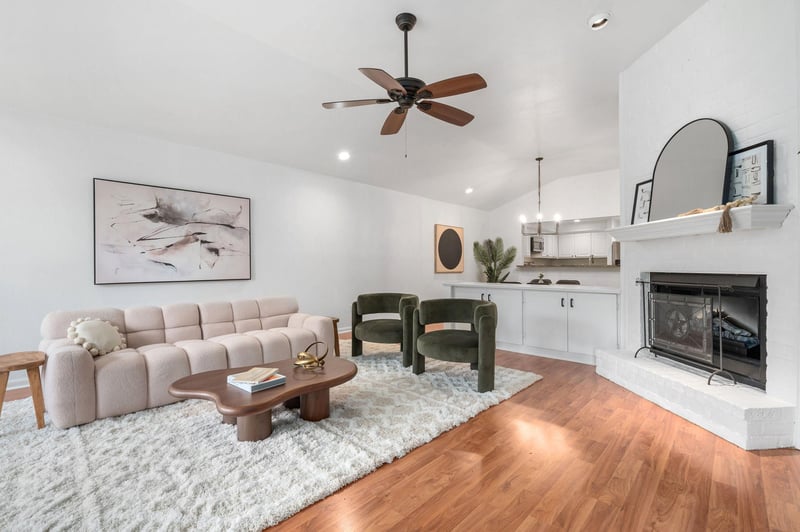 Virtual tour of 11127 Pinehurst DR Unit #E