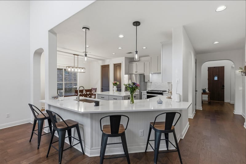 Virtual tour of 11129 Cherisse DR