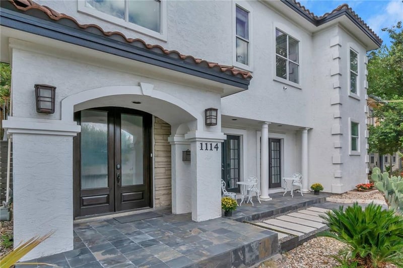 Virtual tour of 1114 Gillespie PL