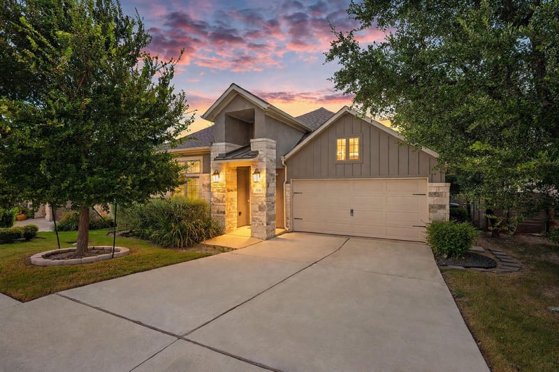 Virtual tour of 1116 Stetson Hat TRL
