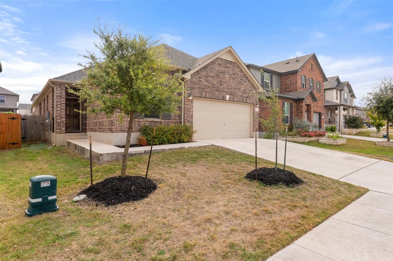 Virtual tour of 112 Kulmbacher DR