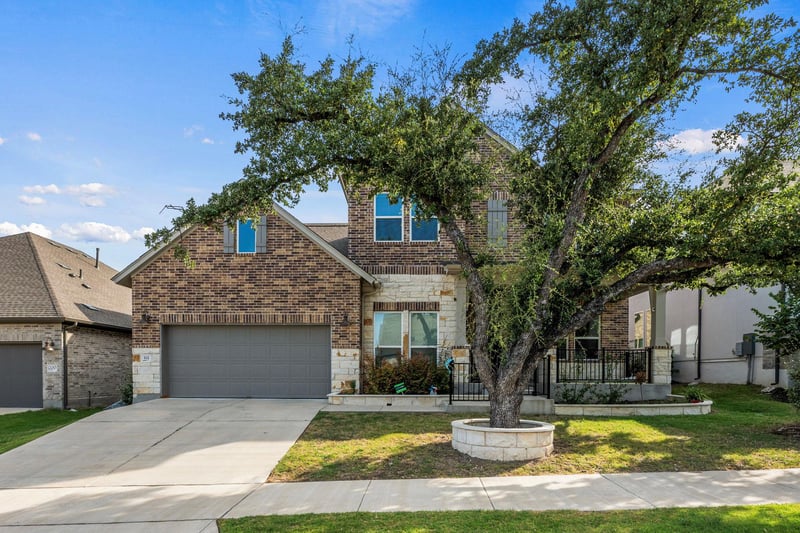 Virtual tour of 112 Springhouse RD