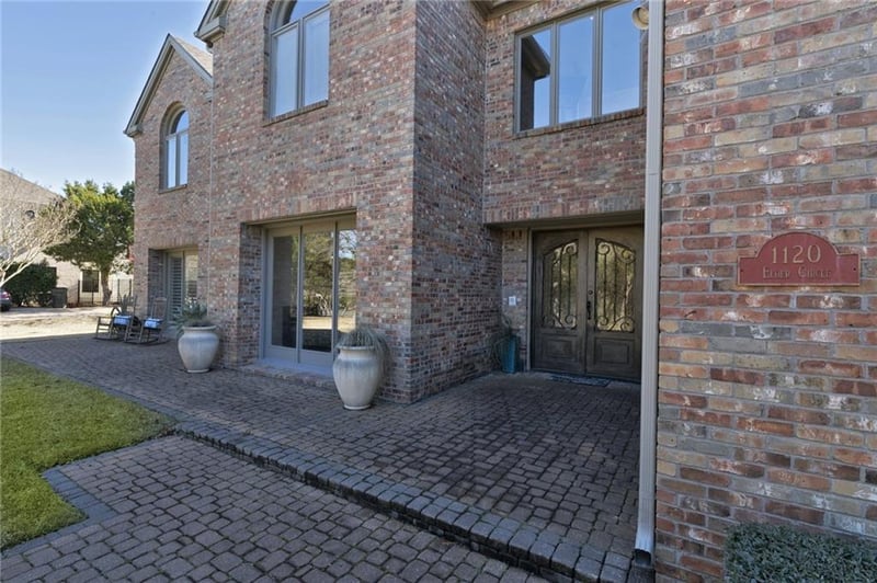 Virtual tour of 1120 Elder CIR