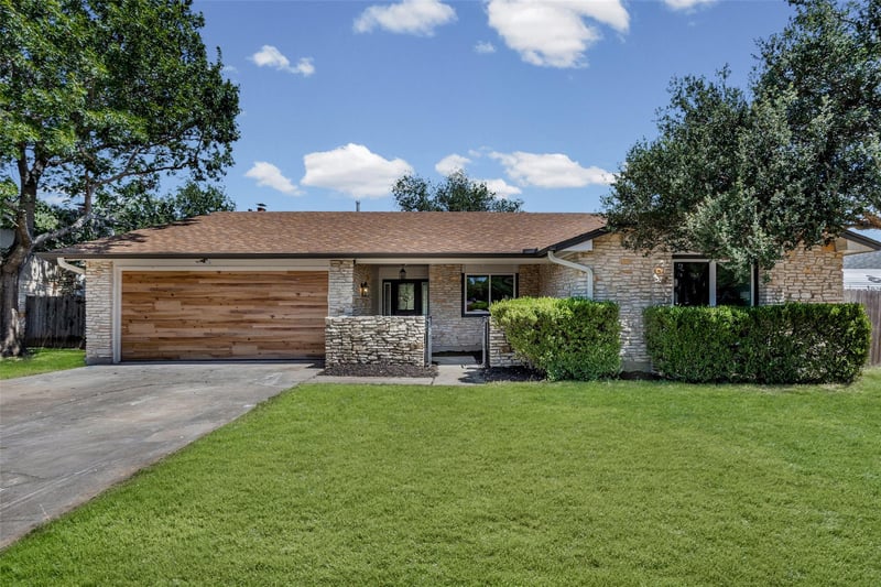 Virtual tour of 11205 Timbrook TRL