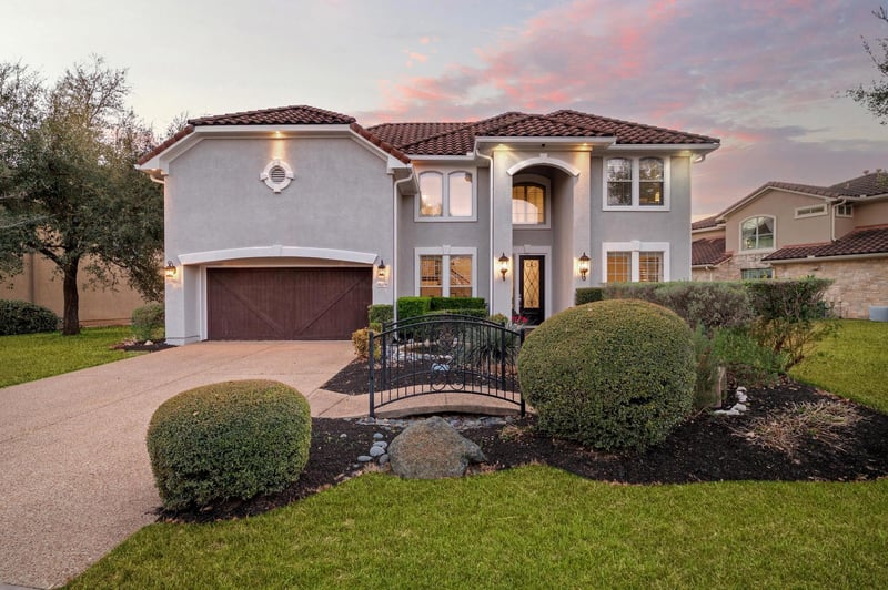 Virtual tour of 11208 Woodland Hills TRL
