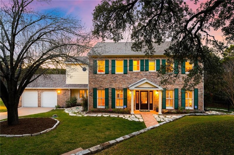 Virtual tour of 1121 Elder CIR