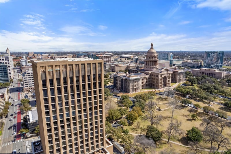 Virtual tour of 1122 Colorado St Unit #1507