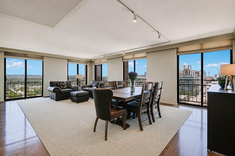 Virtual tour of 1122 Colorado ST Unit #1902